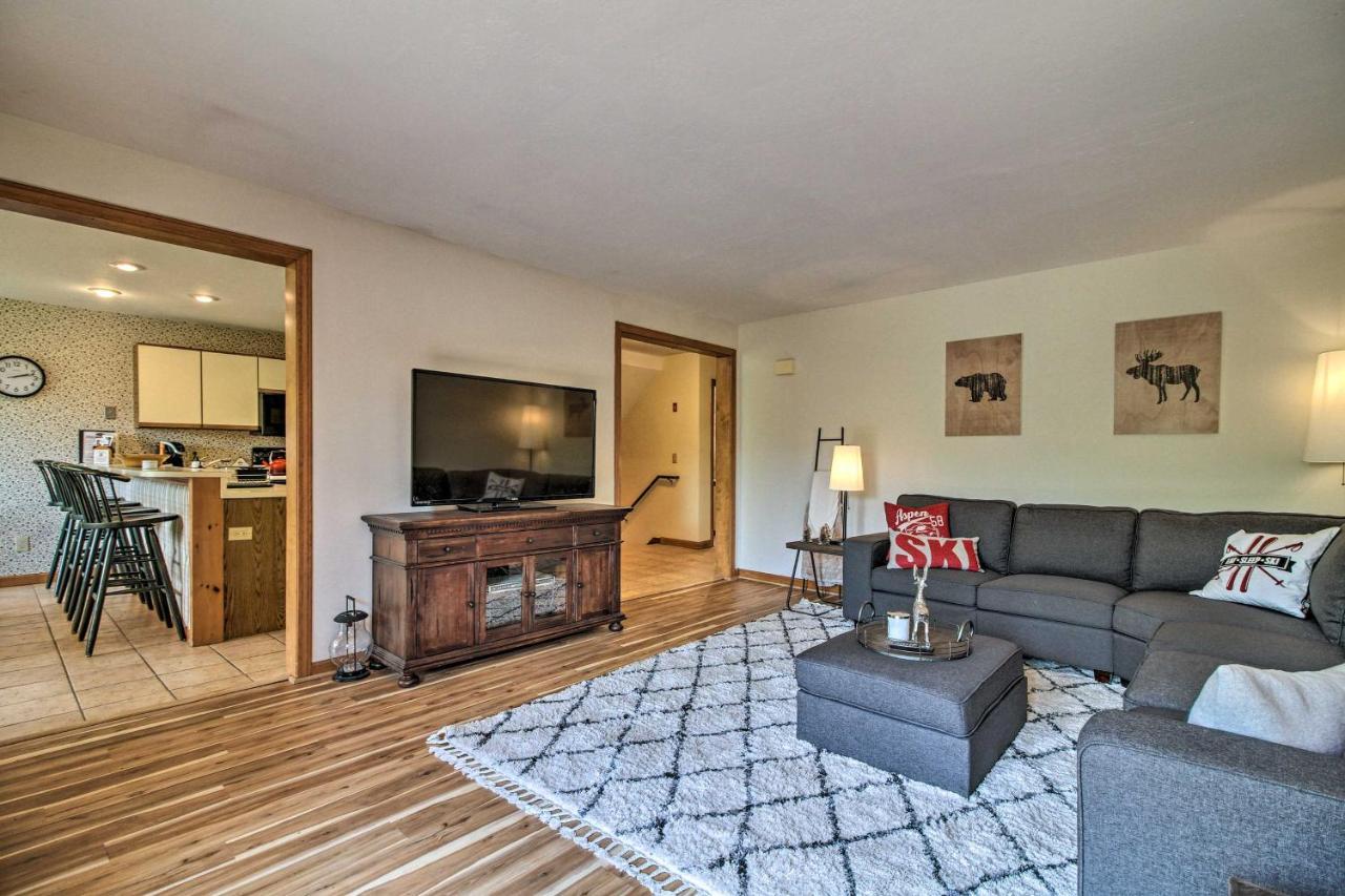 Timber Creek Townhome With 2 Decks And Mtn Views! West Dover Eksteriør bilde