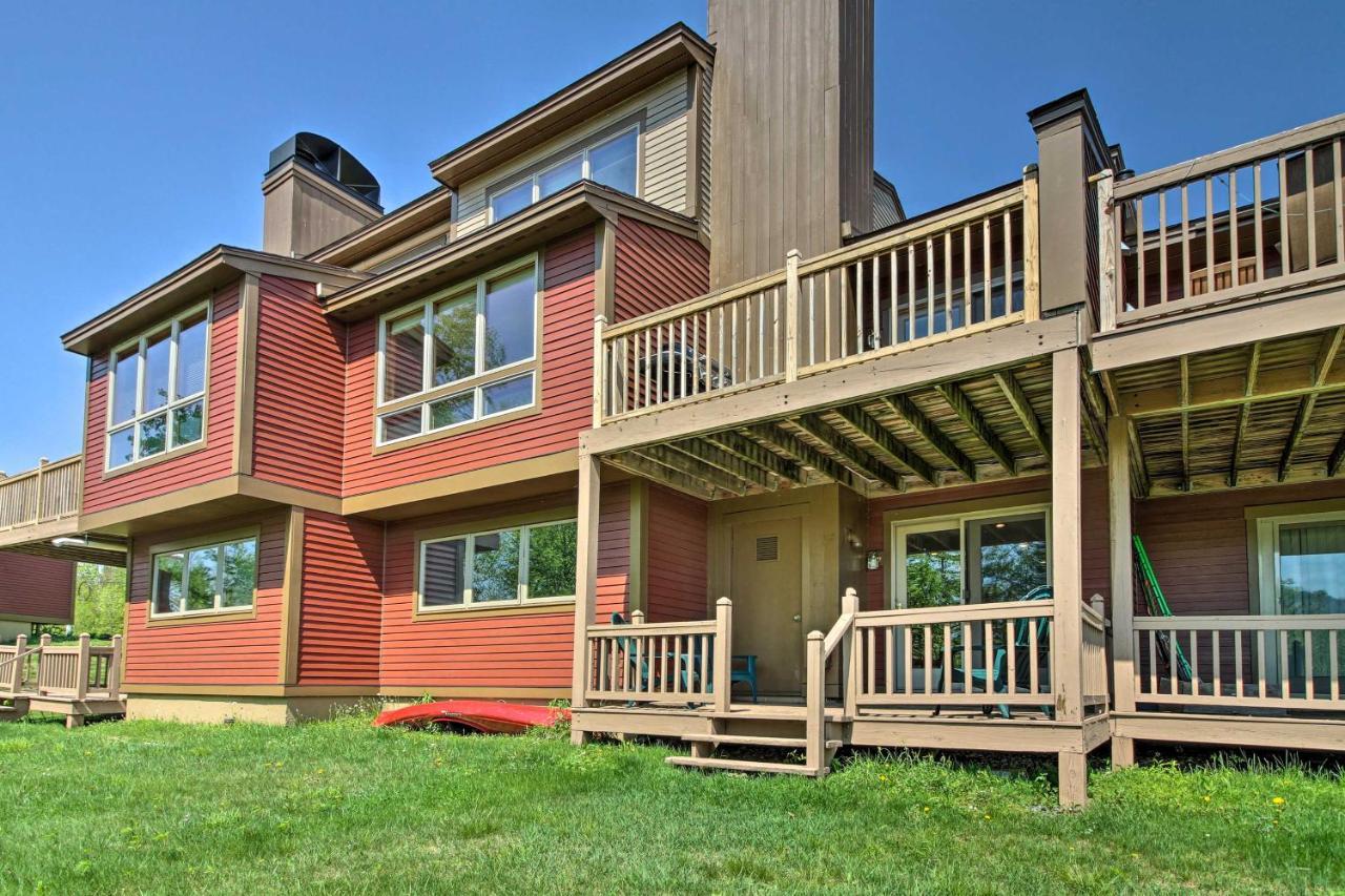 Timber Creek Townhome With 2 Decks And Mtn Views! West Dover Eksteriør bilde
