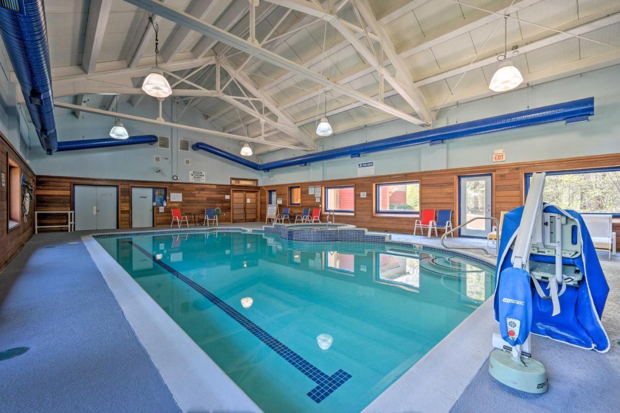 Timber Creek Townhome With 2 Decks And Mtn Views! West Dover Eksteriør bilde